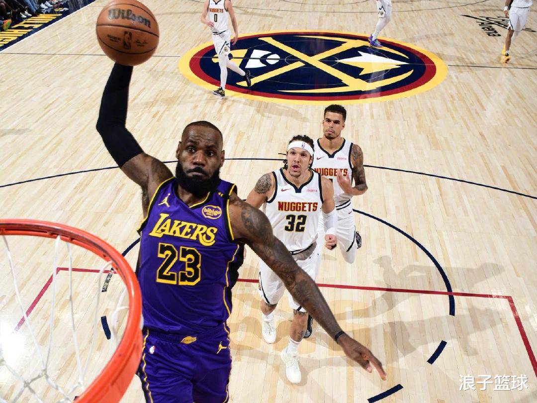 湖人险胜逆转取胜，格林关键表现点燃全场！