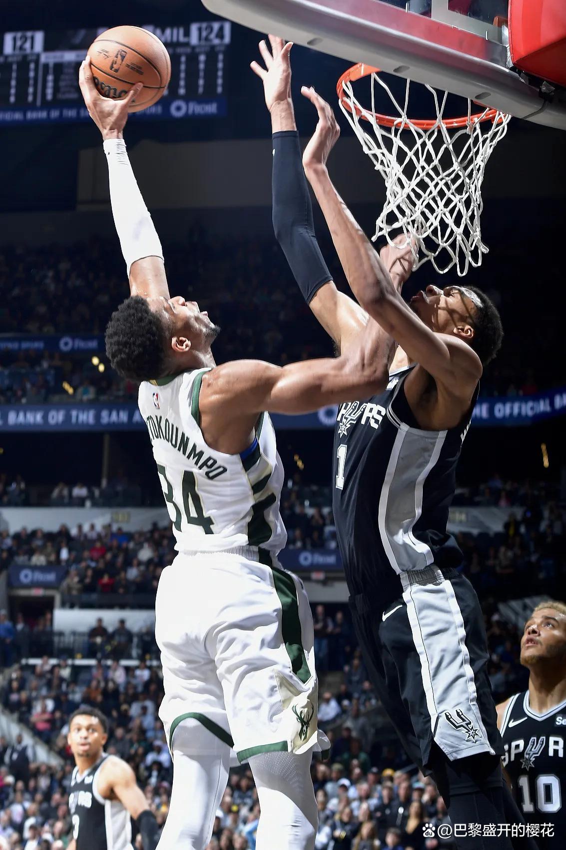 字母哥，欧文，刷新队史纪录！