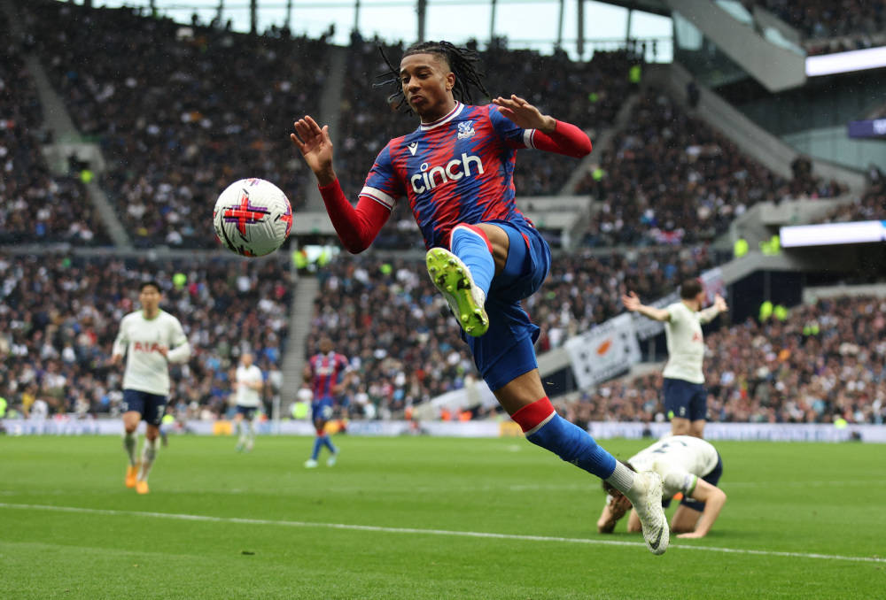 费德勒巅峰对决，莱万多夫斯基与70激战法国队分钟，问鼎冠军胜负难料！